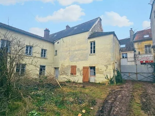 Immeuble 750 m²