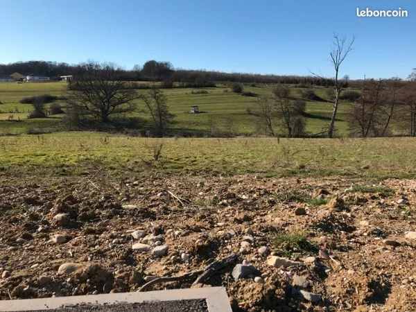 Grand terrain à bâtir viabilisé, avec ou sans terres agricoles