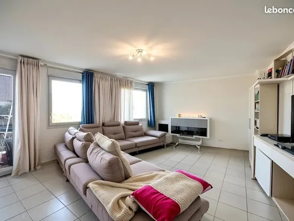 Appartement 4 pièces 80 m²