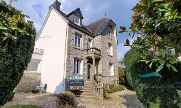 Maison 10 pièces 150 m²