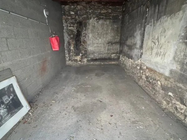 Box / Garage sécurisé à Vaugirard - Cour fermée d'immeuble