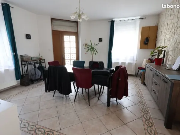 Maison 7 pièces 128 m²