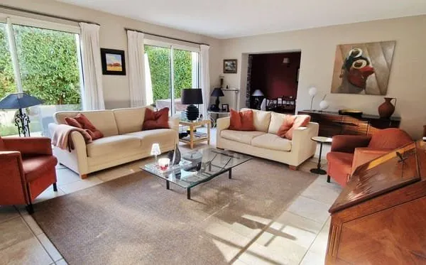 Maison 8 pièces 168 m²