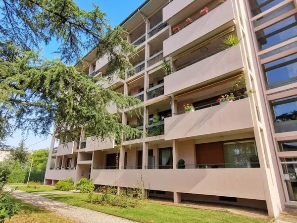 Appartement 3 pièces 81 m²