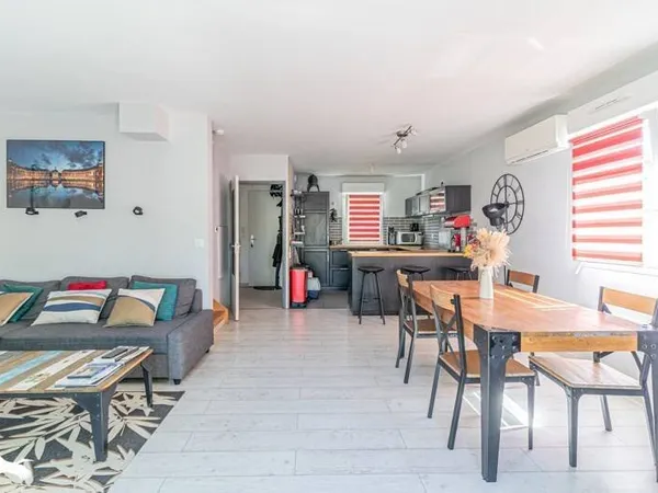 Maison 4 pièces 85 m²