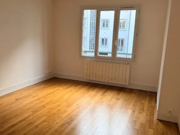 F2 ROUEN (76000) 33 rue st Etienne des Tonneliers