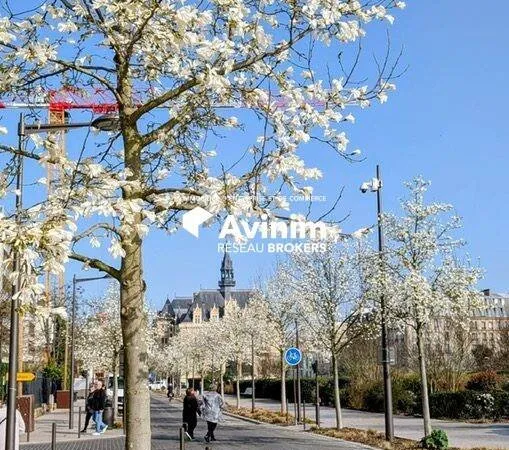 Local commercial 115 m²