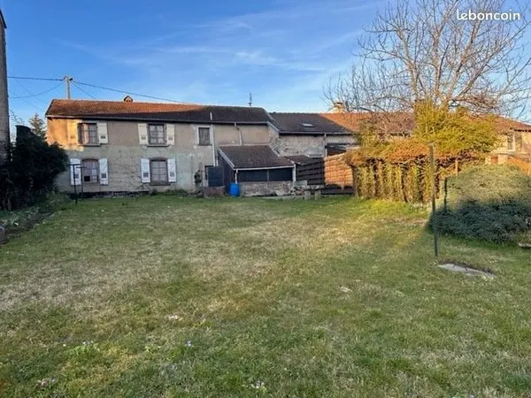 Maison avec terrain à rénover