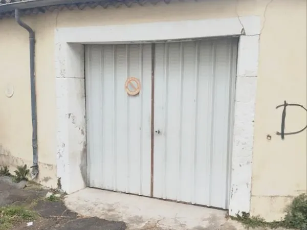 Remise 163 m2