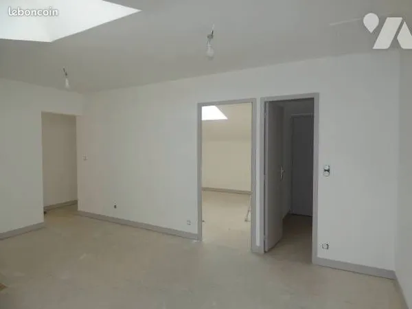 Local d'Activités 78 m² BASSE GOULAINE