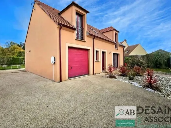 Maison 121m2 terrain 800m2 4 Chambres