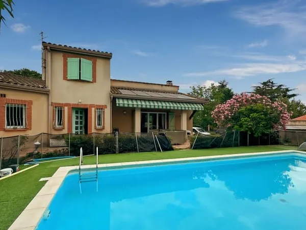 Maison 6 pièces 200 m²