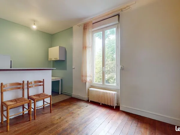 Immeuble de rapport 6 pièces 130 m²