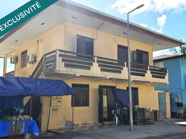 ENSEMBLE IMMOBILIER A VENDRE A KOUROU