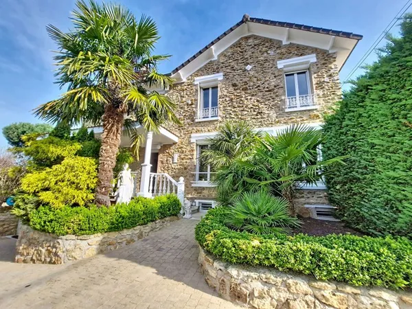 Maison 5 pièces 131 m²