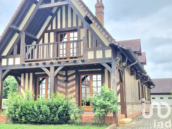 Maison 9 pièces 242 m²