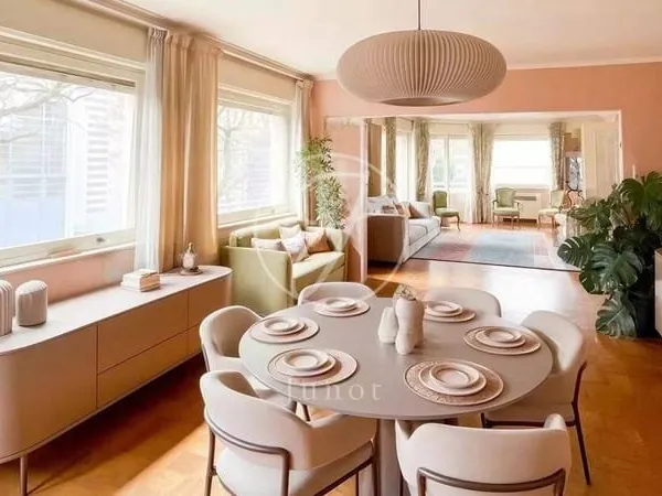 Appartement 9 pièces 174 m²