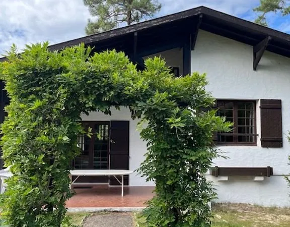 Villa 7 pièces 140 m²
