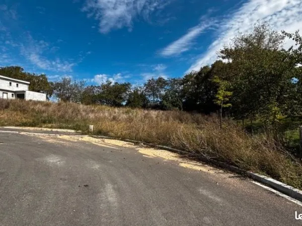 Terrain 830 m² Artigues Pres Bordeaux