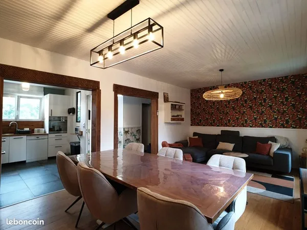 Maison 7 pièces 139 m²