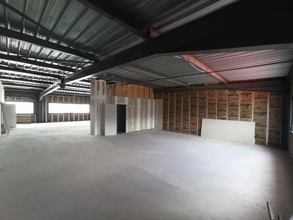 Bureaux 179 m²