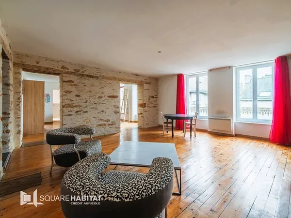 A découvrir, Appartement de caractère à Châteaubriant de 4 pièces.