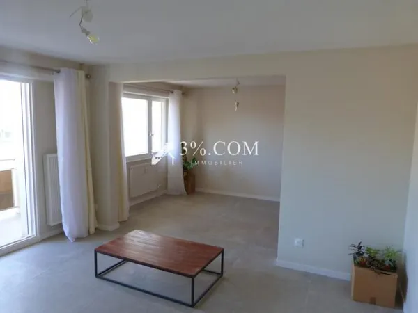 3%.COM-Neudorf : Rare à Neudorf : T5 de 117m2