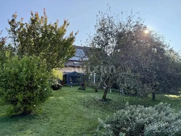 Propriété 10 pièces 278 m²