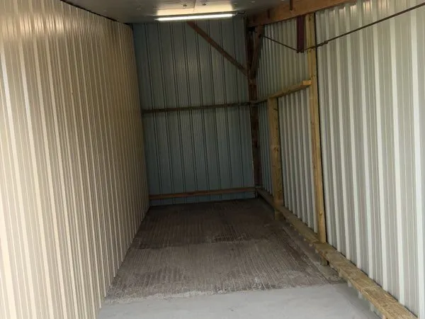 Box de stockage 20 m2