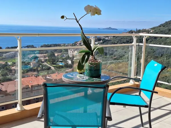 Ajaccio Sanguinaires magnifique duplex récent de 180 m2 avec