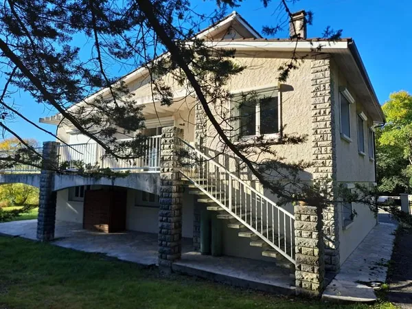 ENSEMBLE IMMOBILIER - MAISON + LOCAL LOUÉ