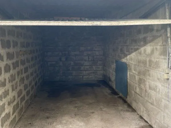 🅿️ Garage box fermé 12 m² - Bordeaux Jardin Public - Électricité