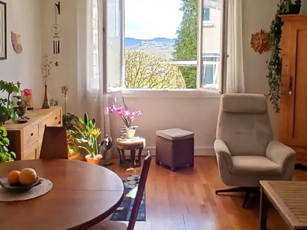 Appartement 71m² Besançon 3 pièces cave grenier vue