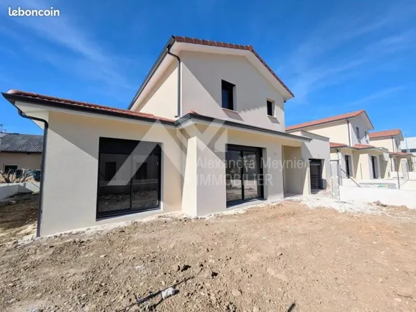 Maison 5 pièces 110 m²