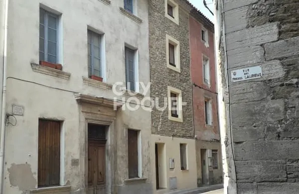 Maison de ville - CARPENTRAS (84200).