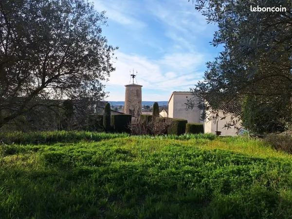 2 Terrains viabilisés 614 m² et 672 m²