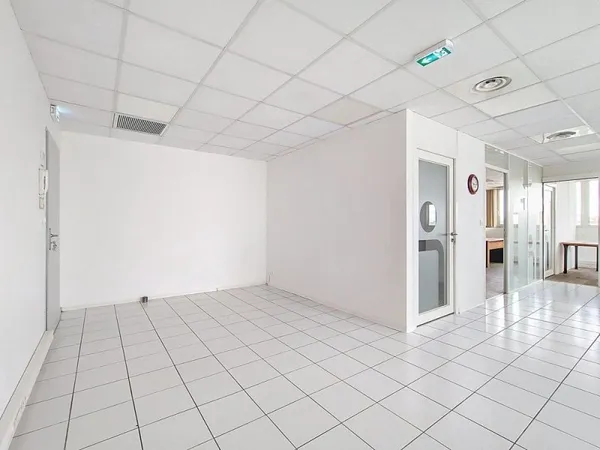 Location / Local commercial