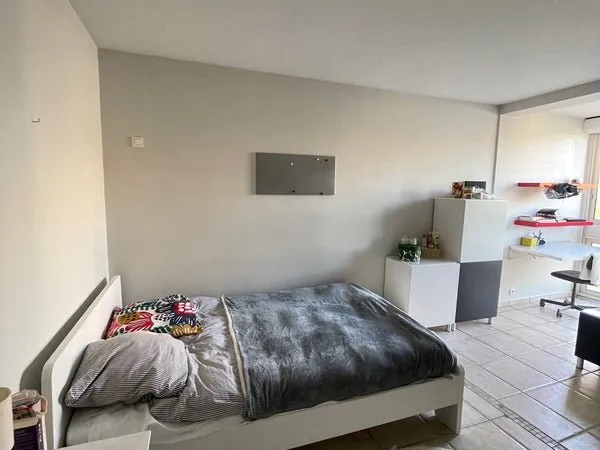 Chambre à disponible en urgence !