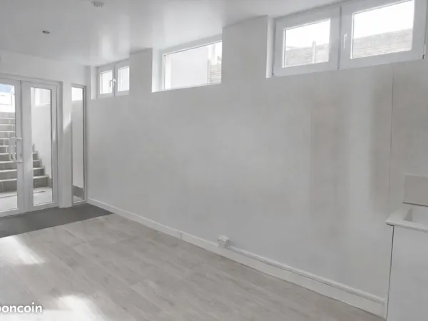 Cabinet bien-être à louer 13 m² idéal thérapeute - La Rochelle