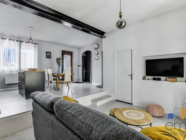 Maison de plain-pied 4 pièces 106 m²