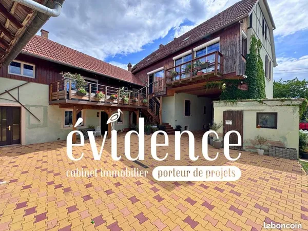 Gîte 14 pièces 305 m²