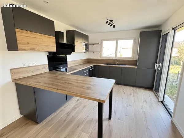 Maison 5 pièces 136 m²