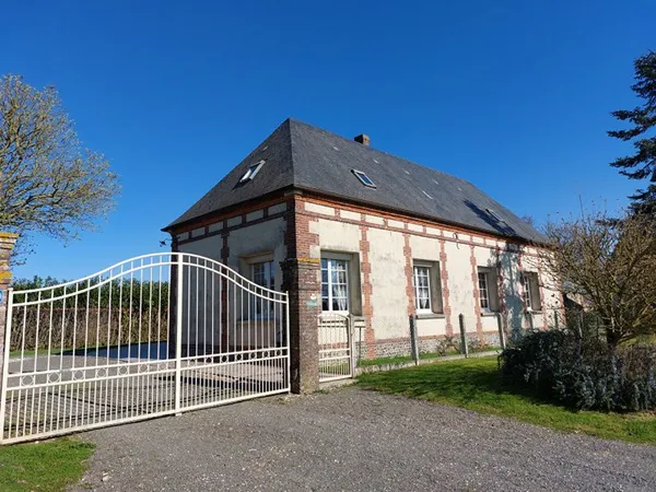 Maison avec dépendance
