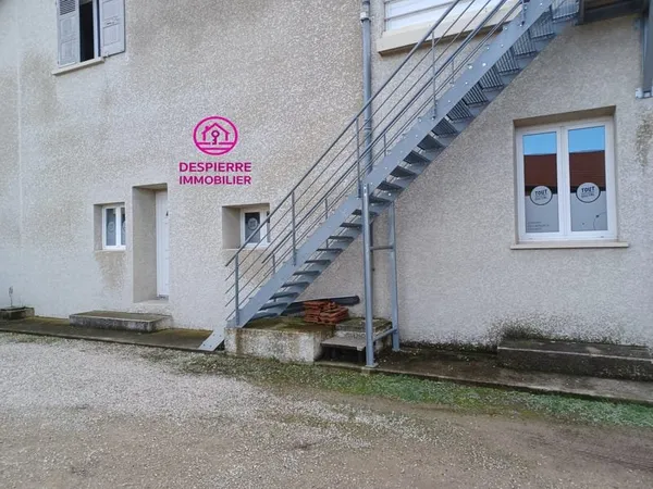 EXCLUSIVITE !! SALAISE SUR SANNE, Bureaux 92 m2 environ avec