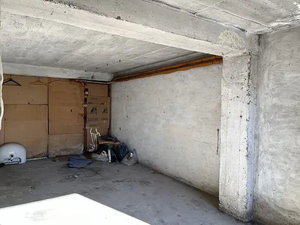 Parking 20 m²