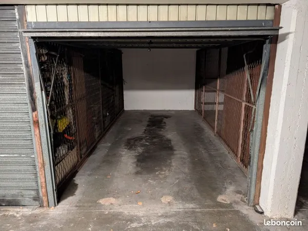 Box 15m2 à Saint-Cloud proche gare