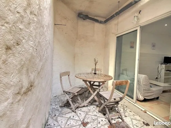 Immeuble 68 m²