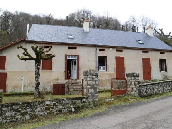 Maison de campagne sur 2 727 m² de terrain avec vue dégagée