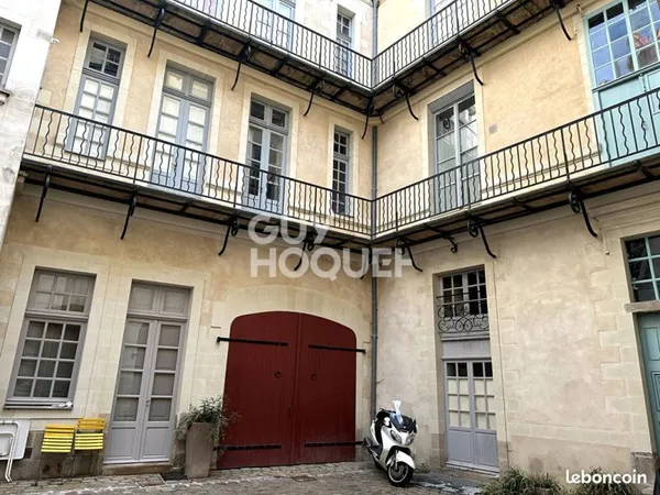 Studio 1 pièce 36 m²