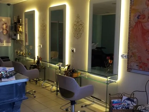 Vente de salon de coiffure 64320